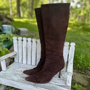 VTG Manolo Blahnik Tall Brown Suede Heeled Boots